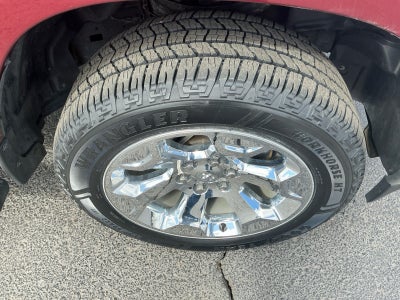 2021 RAM 1500 Big Horn Crew Cab 4x4 5'7' Box