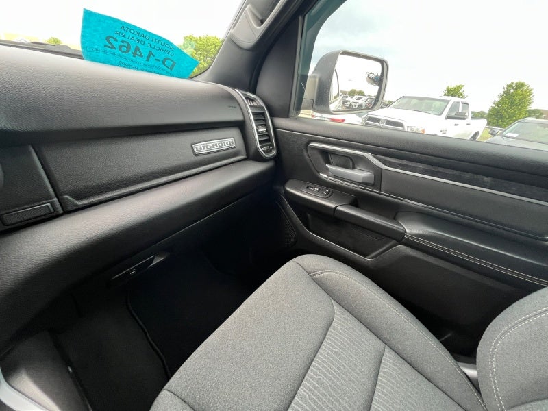 2024 RAM 1500 Big Horn Crew Cab 4x4 5'7' Box