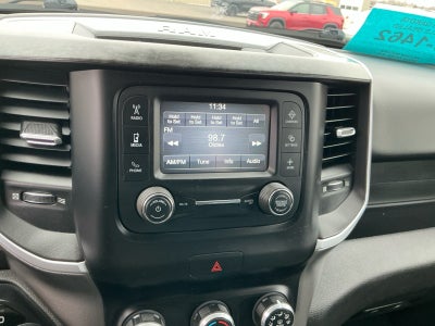 2019 RAM 1500 Big Horn/Lone Star Crew Cab 4x4 5'7' Box