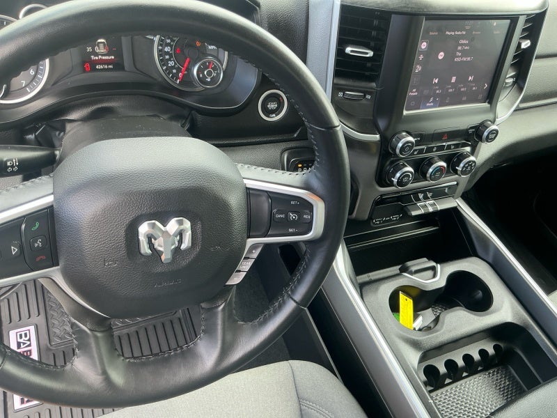 2023 RAM 1500 Big Horn Crew Cab 4x4 5'7' Box