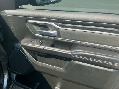 2020 RAM 1500 Big Horn Crew Cab 4x4 5'7' Box