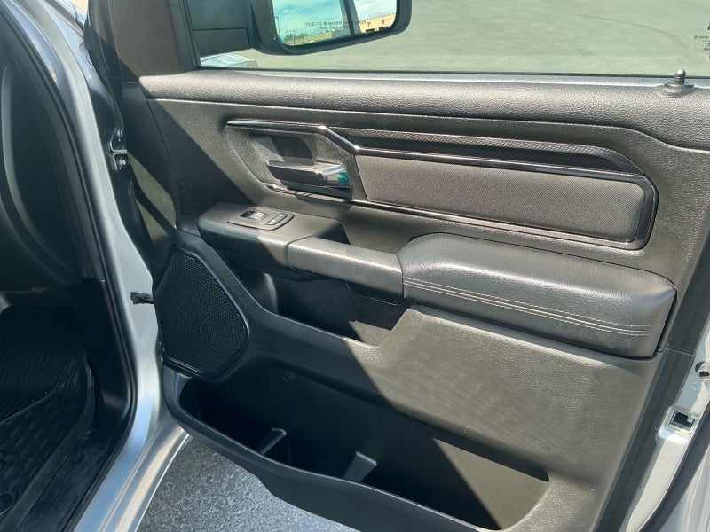 2024 RAM 1500 Big Horn Crew Cab 4x4 5'7' Box