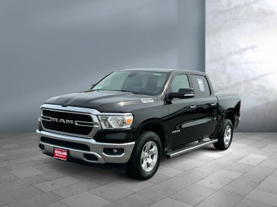 2020 RAM 1500 Big Horn Crew Cab 4x4 5'7' Box