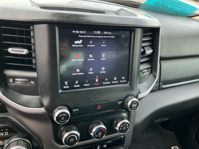 2020 RAM 1500 Big Horn Crew Cab 4x4 5'7' Box