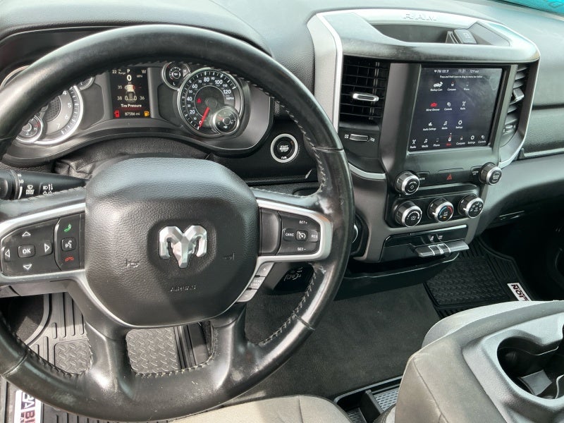 2020 RAM 1500 Big Horn Crew Cab 4x4 5'7' Box