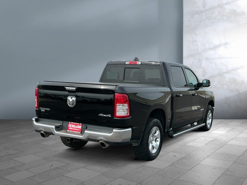 2020 RAM 1500 Big Horn Crew Cab 4x4 5'7' Box