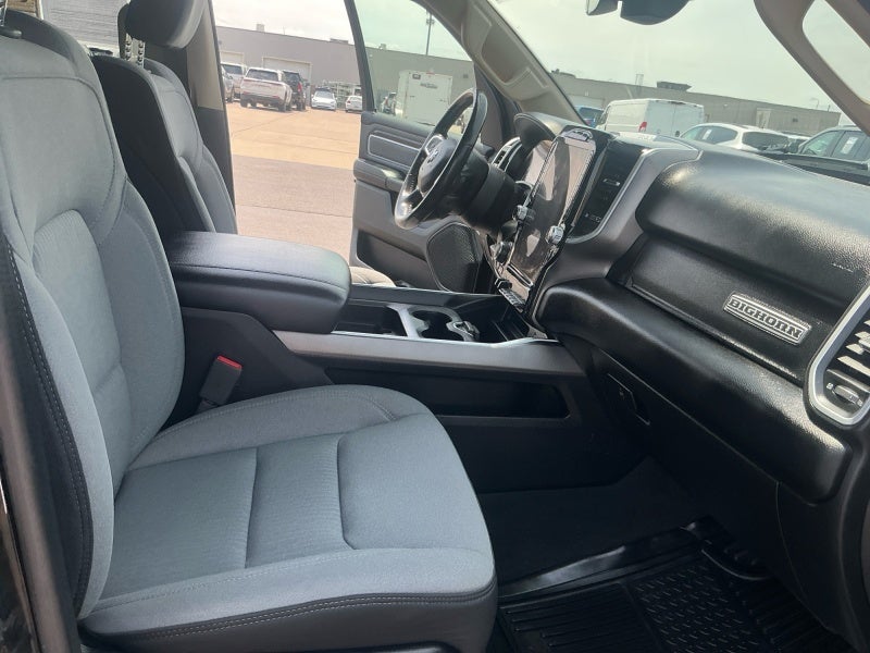 2020 RAM 1500 Big Horn Crew Cab 4x4 5'7' Box