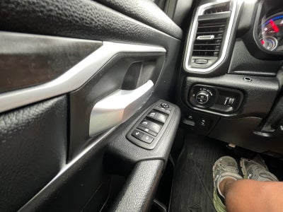 2021 RAM 1500 Big Horn Crew Cab 4x4 5'7' Box
