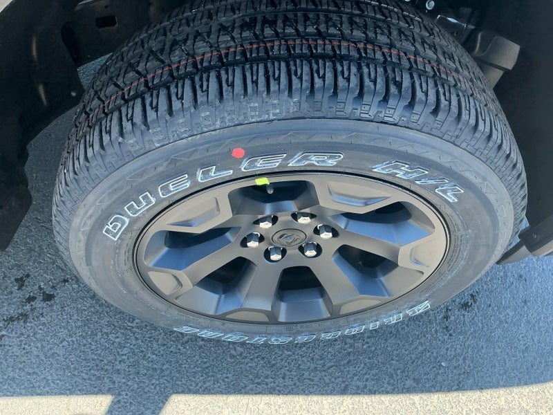 2026 RAM Ram 1500 RAM 1500 EXPRESS CREW CAB 4X4 5'7' BOX