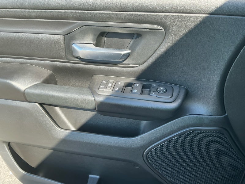 2025 RAM Ram 1500 RAM 1500 WARLOCK CREW CAB 4X4 5'7' BOX