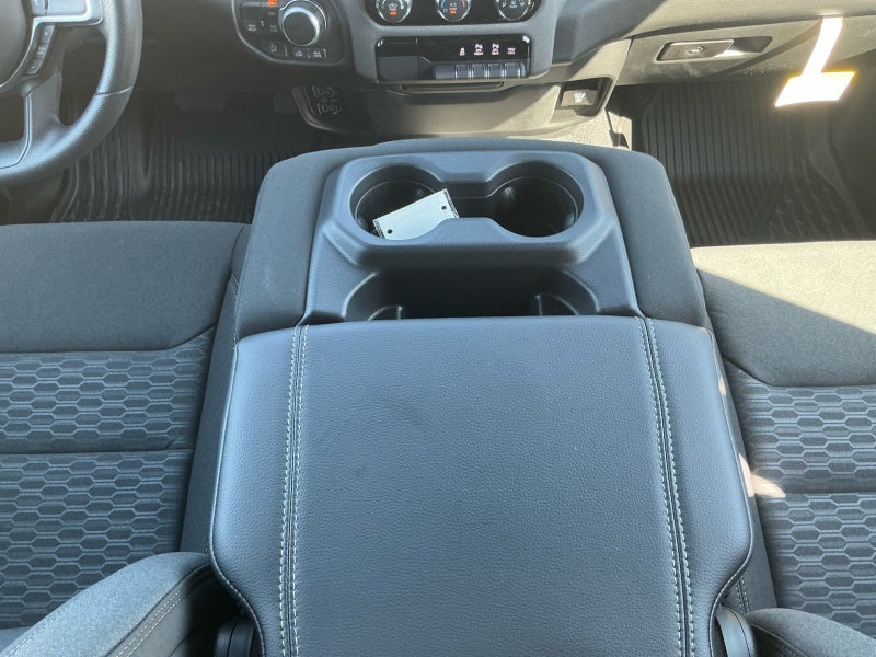 2025 RAM Ram 1500 RAM 1500 WARLOCK CREW CAB 4X4 5'7' BOX