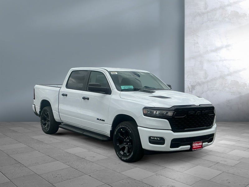 2026 RAM Ram 1500 RAM 1500 EXPRESS CREW CAB 4X4 5'7' BOX