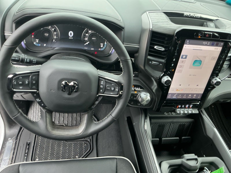 2026 RAM Ram 1500 RAM 1500 LIMITED CREW CAB 4X4 5'7' BOX