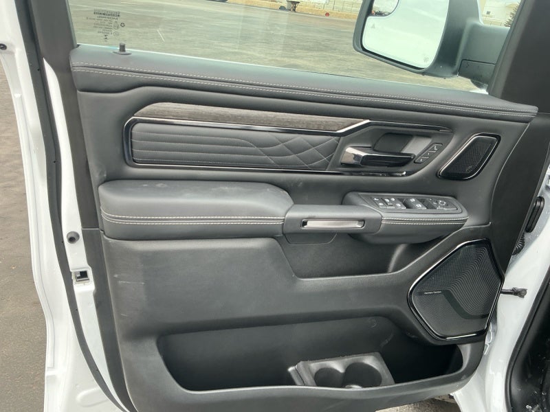 2026 RAM Ram 1500 RAM 1500 LIMITED CREW CAB 4X4 5'7' BOX