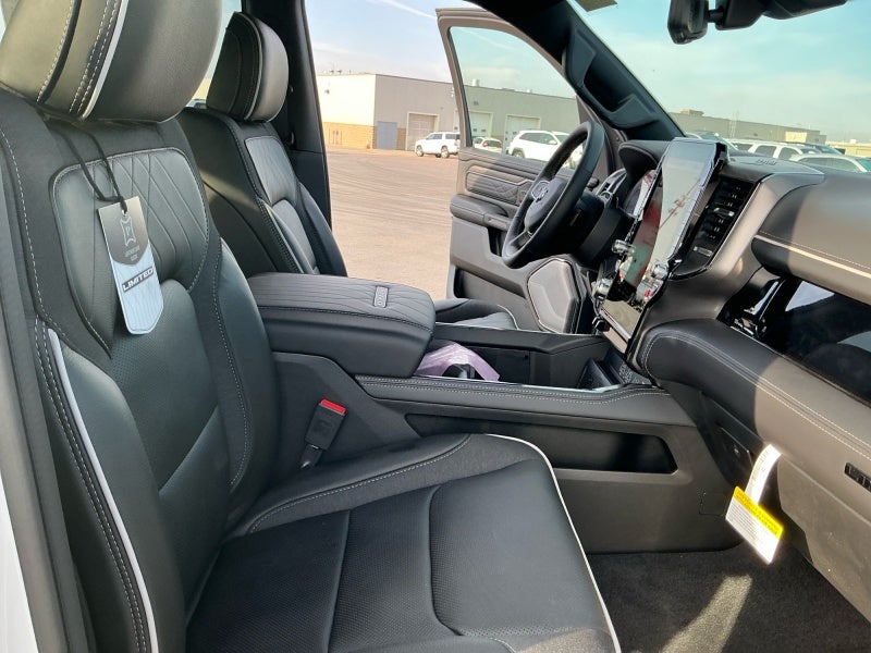 2026 RAM Ram 1500 RAM 1500 LIMITED CREW CAB 4X4 5'7' BOX