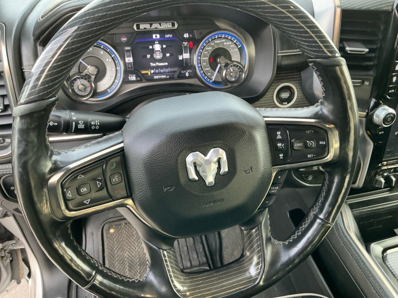 2021 RAM 1500 Limited Crew Cab 4x4 5'7' Box