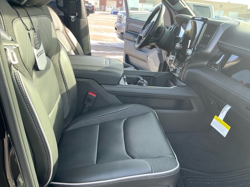 2026 RAM Ram 1500 RAM 1500 LIMITED CREW CAB 4X4 5'7' BOX