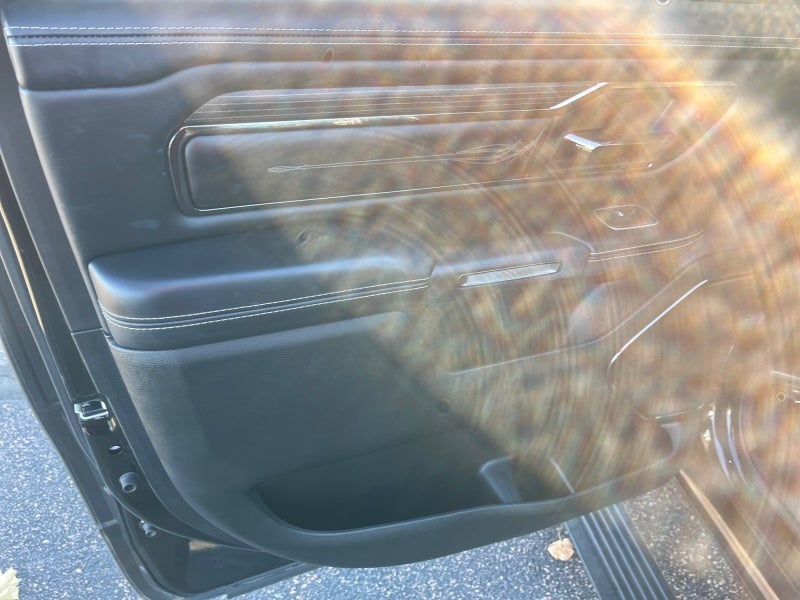 2022 RAM 1500 Limited Crew Cab 4x4 5'7' Box