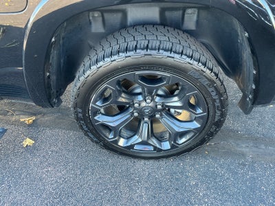 2022 RAM 1500 Limited Crew Cab 4x4 5'7' Box