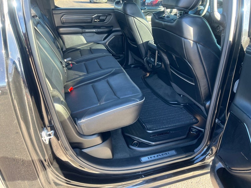 2022 RAM 1500 Limited Crew Cab 4x4 5'7' Box