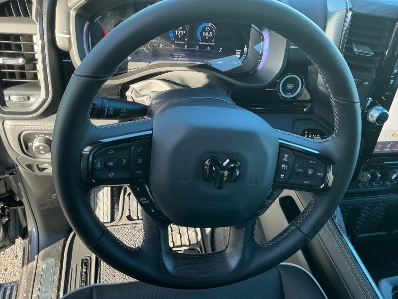 2026 RAM Ram 1500 RAM 1500 LIMITED CREW CAB 4X4 5'7' BOX