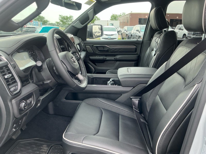 2026 RAM Ram 1500 RAM 1500 LIMITED CREW CAB 4X4 5'7' BOX