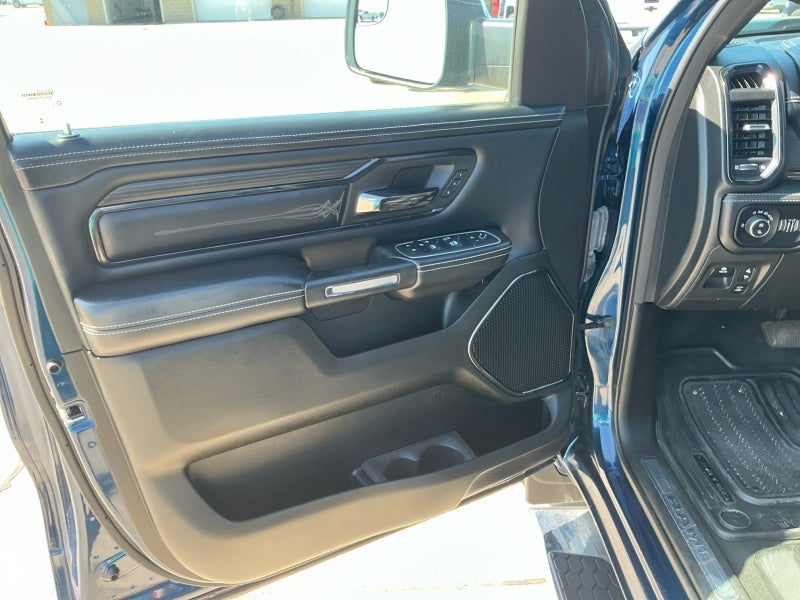 2023 RAM 1500 Limited Crew Cab 4x4 5'7' Box