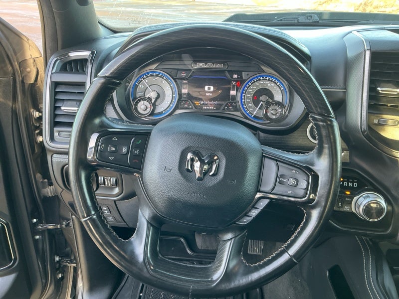 2022 RAM 1500 Limited Crew Cab 4x4 5'7' Box