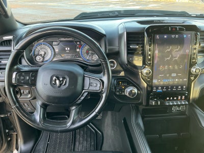 2022 RAM 1500 Limited Crew Cab 4x4 5'7' Box