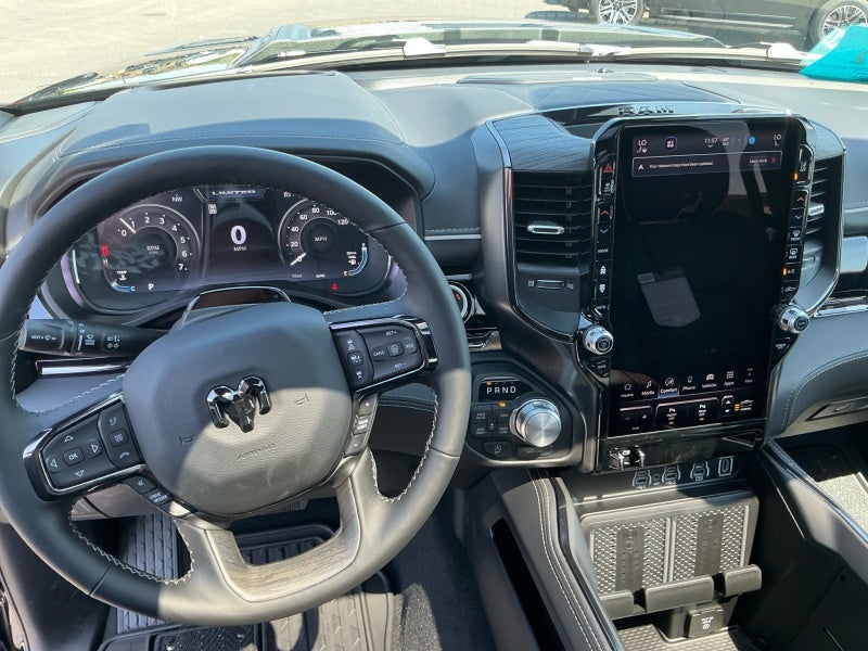 2026 RAM Ram 1500 RAM 1500 LIMITED CREW CAB 4X4 5'7' BOX
