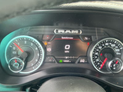 2025 RAM 1500 Laramie Crew Cab 4x4 5'7' Box