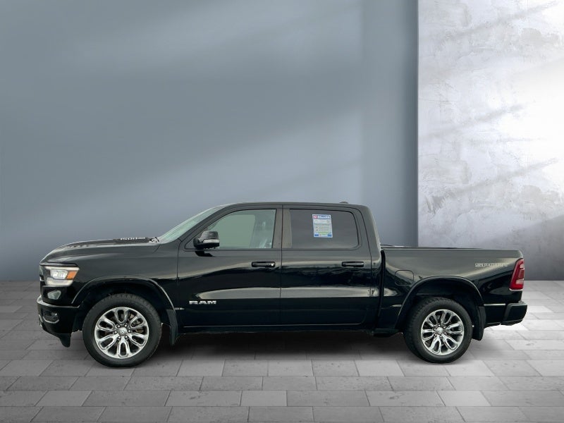 2020 RAM 1500 Laramie Crew Cab 4x4 5'7' Box