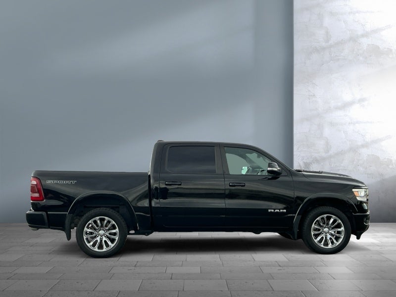 2020 RAM 1500 Laramie Crew Cab 4x4 5'7' Box