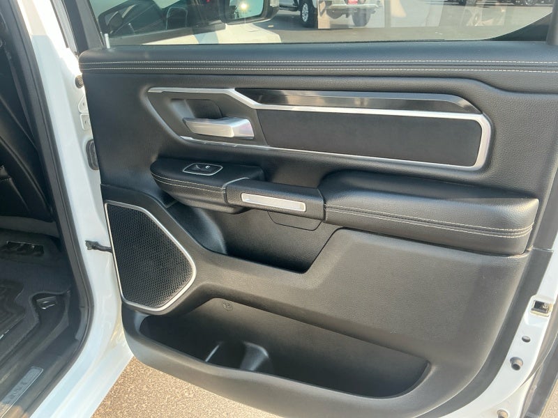 2021 RAM 1500 Laramie Crew Cab 4x4 5'7' Box