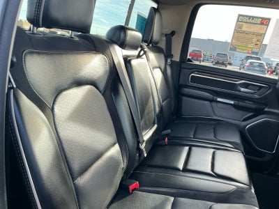 2019 RAM 1500 Laramie Crew Cab 4x4 5'7' Box