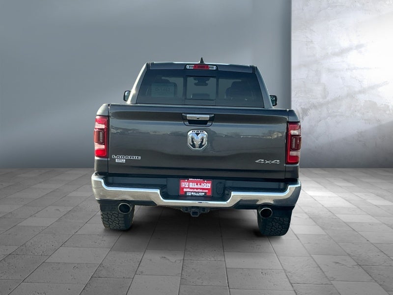 2019 RAM 1500 Laramie Crew Cab 4x4 5'7' Box