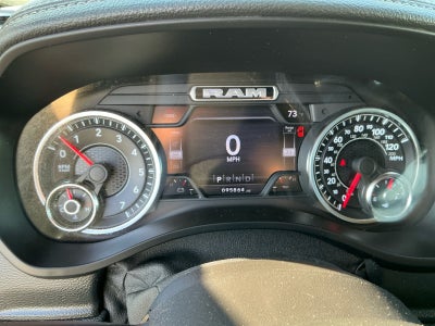 2021 RAM 1500 Laramie Crew Cab 4x4 5'7' Box