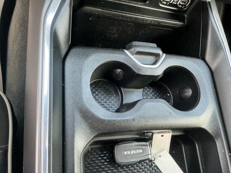 2022 RAM 1500 Laramie Crew Cab 4x4 5'7' Box
