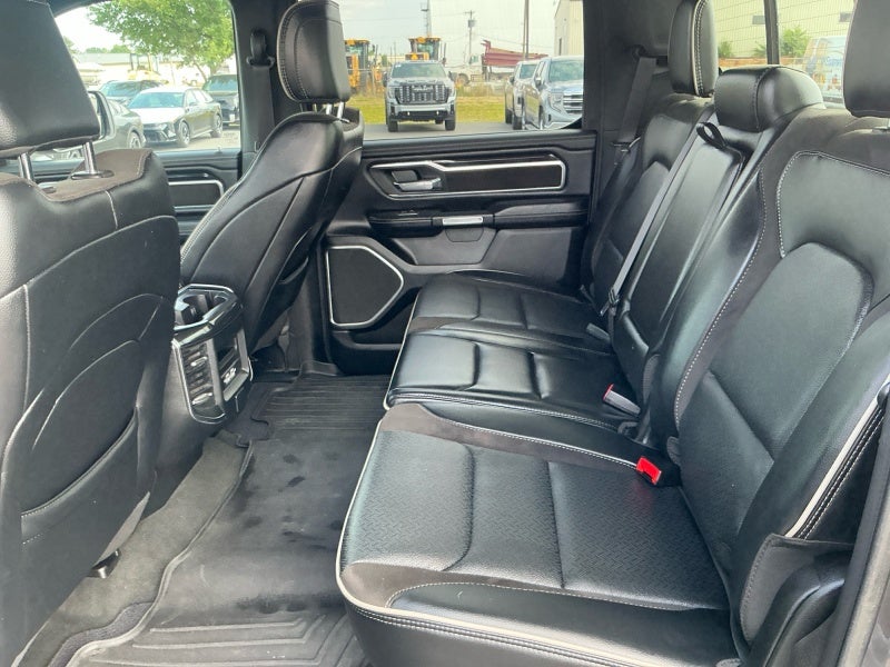 2022 RAM 1500 Laramie Crew Cab 4x4 5'7' Box
