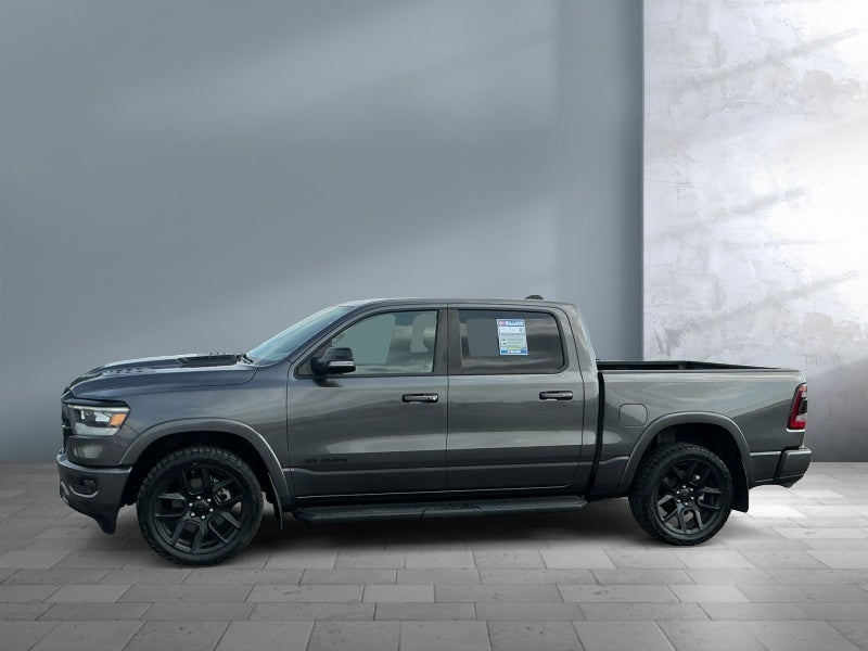 2022 RAM 1500 Laramie Crew Cab 4x4 5'7' Box