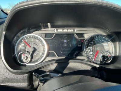 2022 RAM 1500 Laramie Crew Cab 4x4 5'7' Box