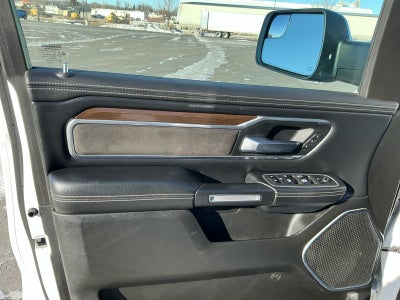 2022 RAM 1500 Laramie Crew Cab 4x4 5'7' Box
