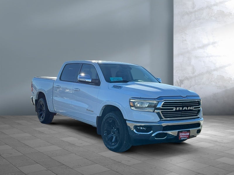 2022 RAM 1500 Laramie Crew Cab 4x4 5'7' Box