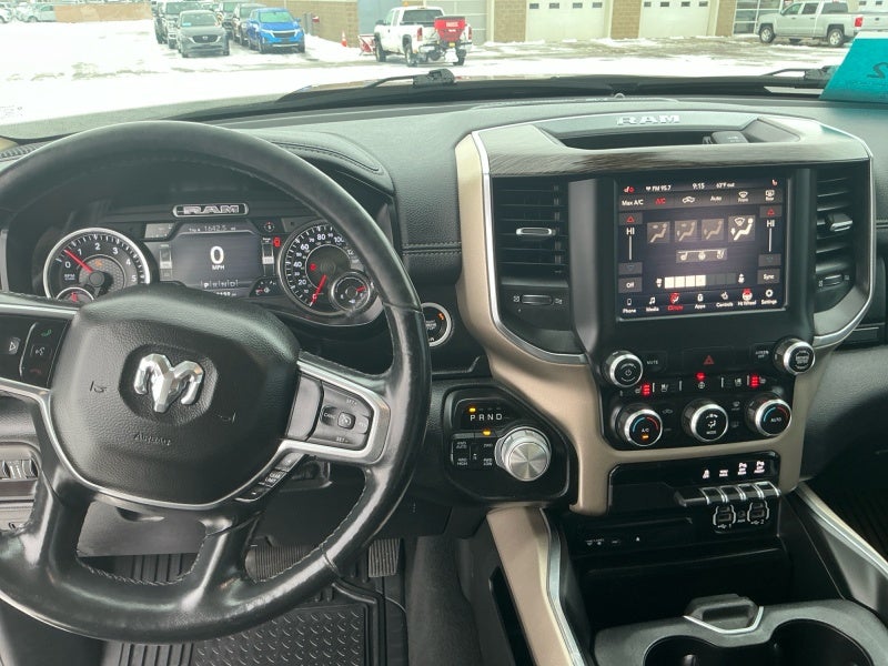 2019 RAM 1500 Laramie Crew Cab 4x4 5'7' Box