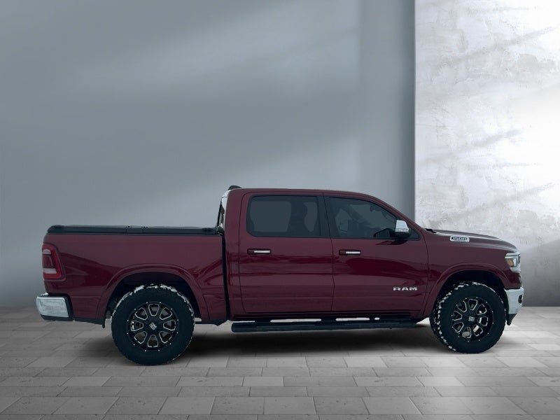 2019 RAM 1500 Laramie Crew Cab 4x4 5'7' Box