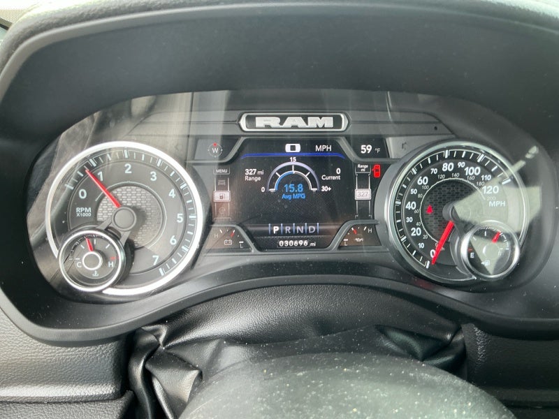 2023 RAM 1500 Laramie Crew Cab 4x4 5'7' Box