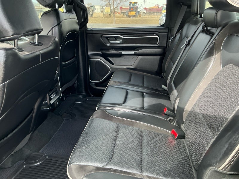 2023 RAM 1500 Laramie Crew Cab 4x4 5'7' Box