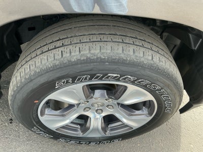 2023 RAM 1500 Laramie Crew Cab 4x4 5'7' Box