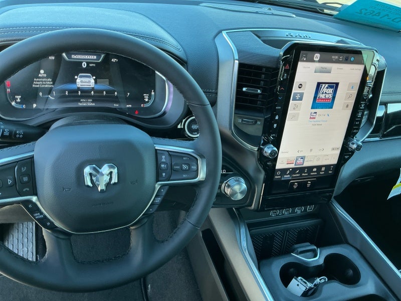 2026 RAM Ram 1500 RAM 1500 LARAMIE CREW CAB 4X4 5'7' BOX