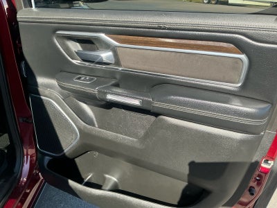 2022 RAM 1500 Laramie Crew Cab 4x4 5'7' Box